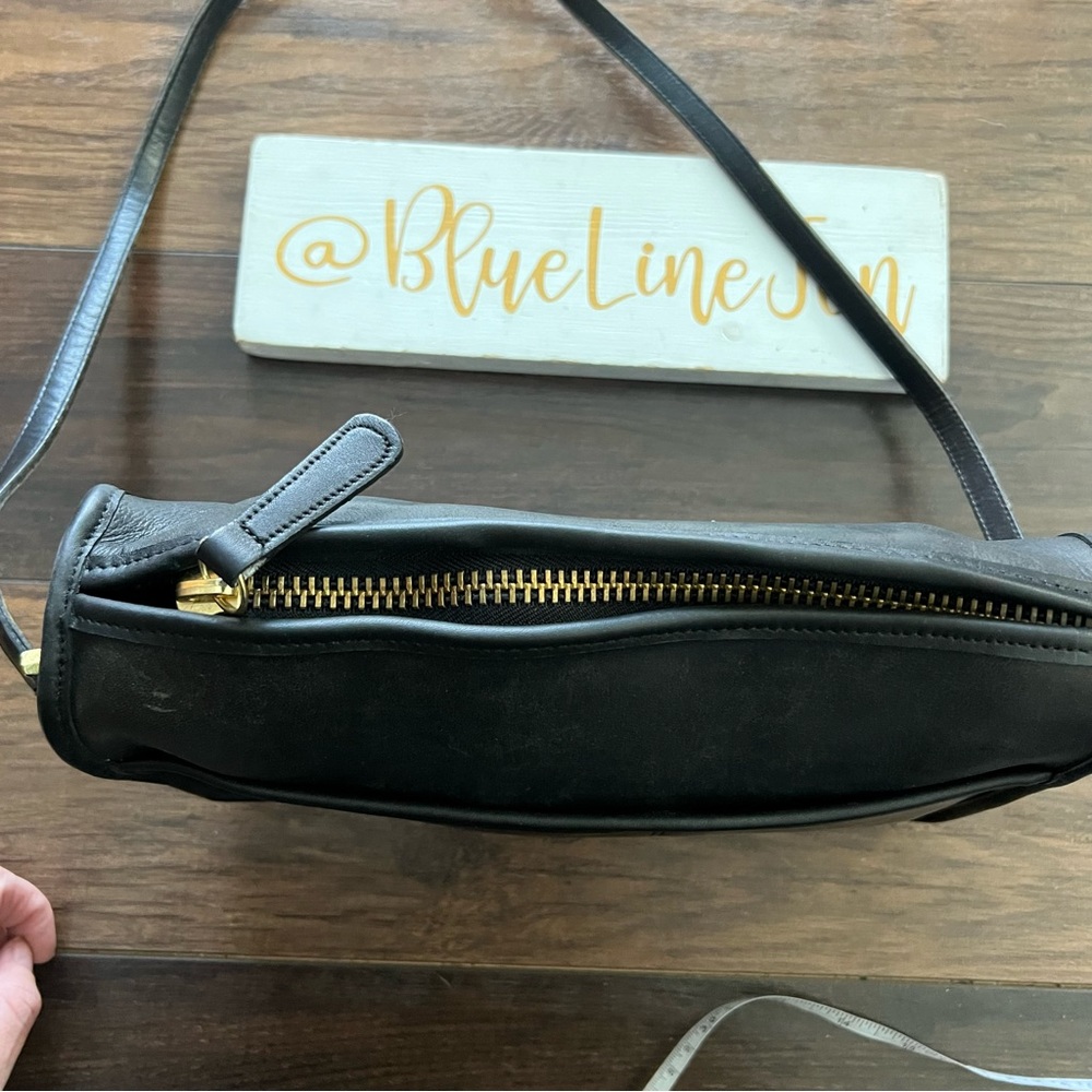 Vintage Coach Shoulder Bag - Picture 10 of 12